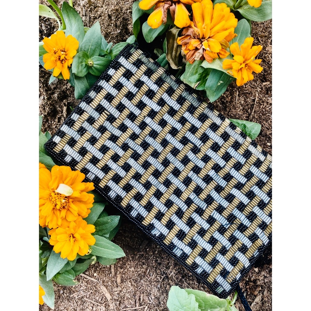 VINTAGE Crossbody Beaded Check Pattern Evening Bag